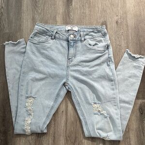 Refuge Light Blue Distressed Skinny Jeans size 07